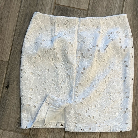 Banana Republic White Keyhole Midi Skirt Size 10 - Picture 4 of 10